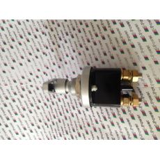 汽車電源總開關，電瓶開關，依維柯，工程機械開關，船用開關